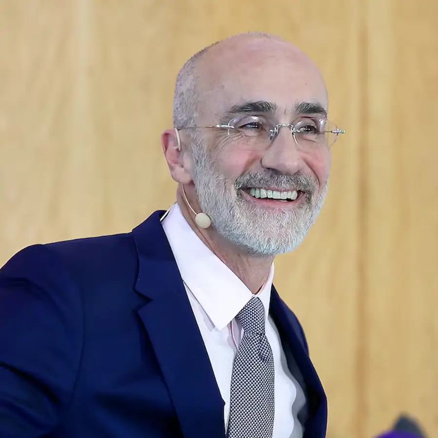 Arthur Brooks, catedrático de Harvard: "Cuando tengas un mal día haz estos tres pasos para resetear el cuerpo y la mente”
