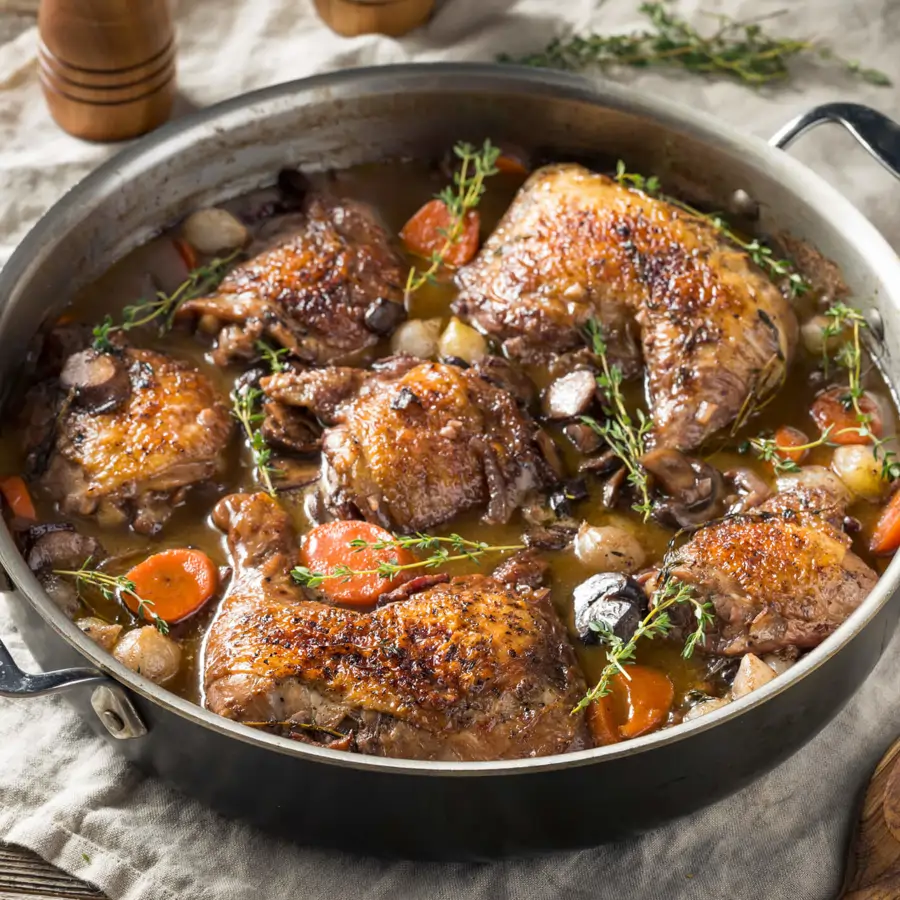 pollo guisado cerveza